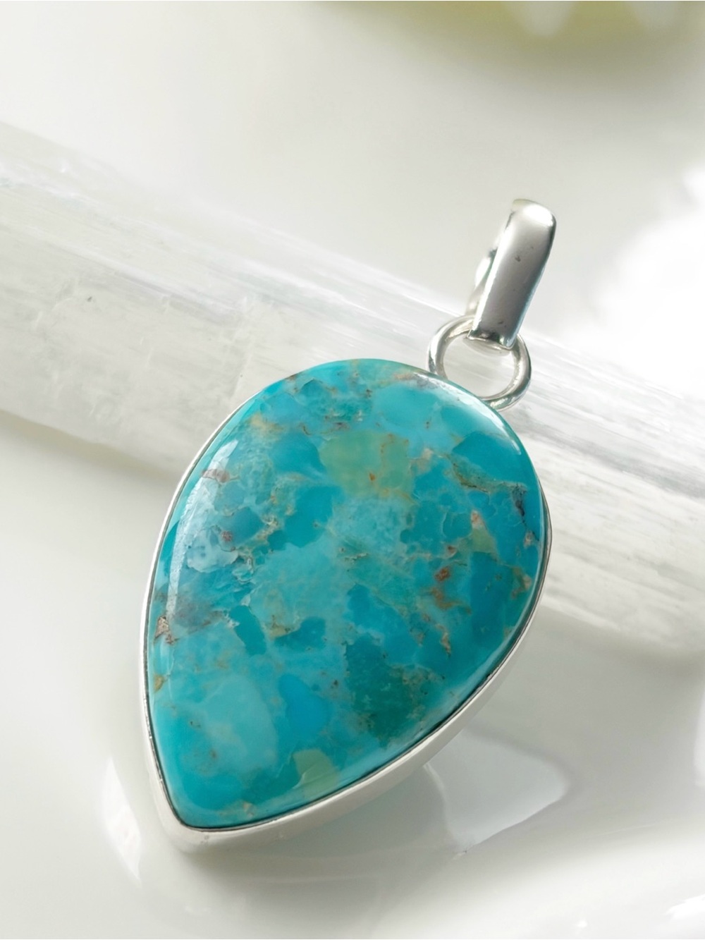Sterling Silver 925 Kingman Mohave Turquoise Pendant Chunky Teardrop Pear Shape